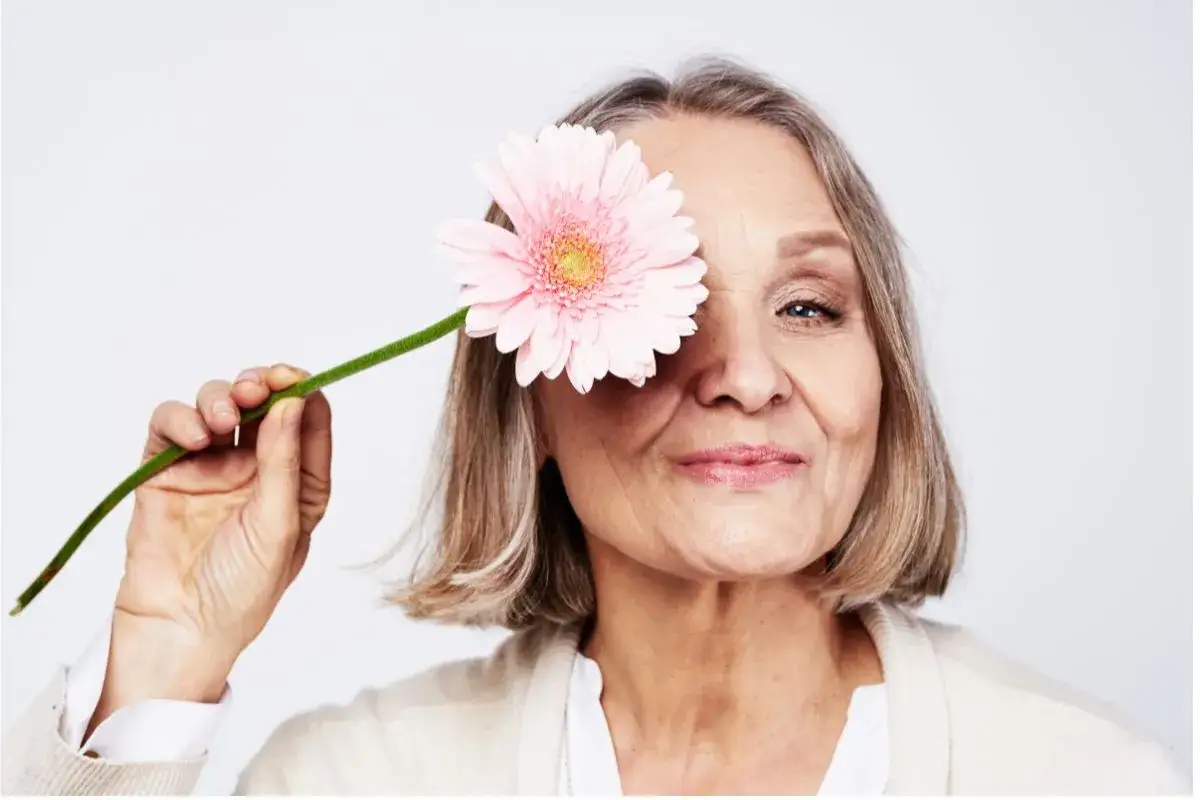 Zdjęcie Leki na objawy menopauzy bez recepty - skuteczne wsparcie dla kobiet